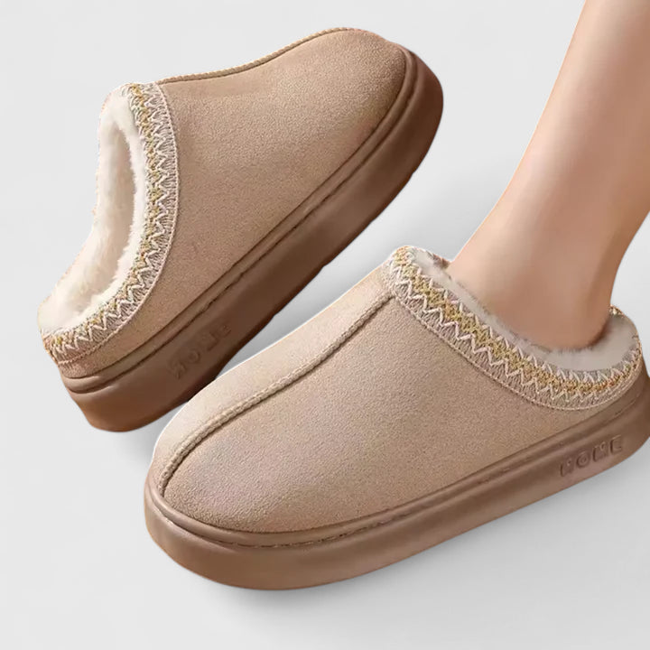 Fay | Orthopedic Slippers